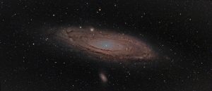 Eté 2025, Galaxie d'Andromède (M31). Mosaïque de 4 panneaux. Lunette APO127, zwo2600MM20h de poses cumulées Ha-LRGB. Traitement PixInSight