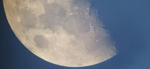 2020-12-22 17.19.50_Lune_Manu